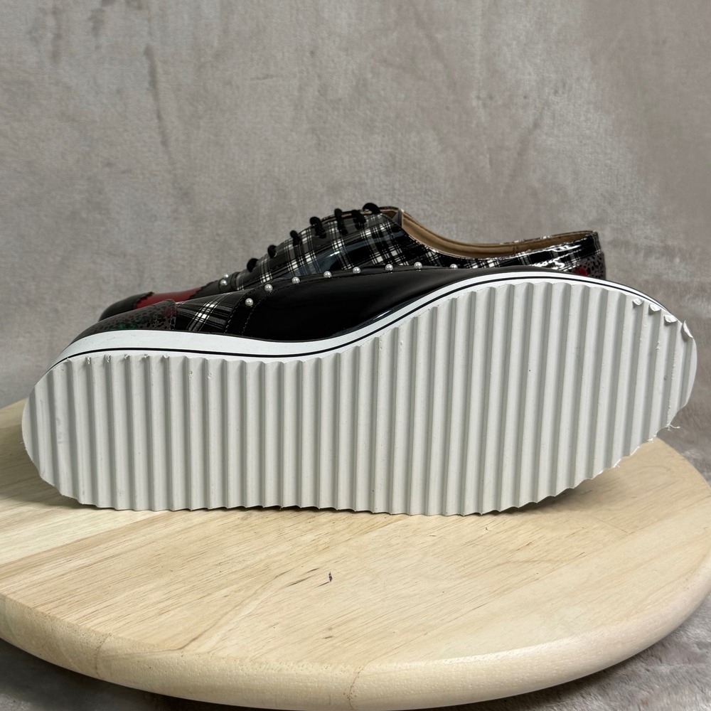 Betsey Johnson T-Nona Heart Plaid Patent Leather Platform Oxfords Black Red 10M - Picture 15 of 16